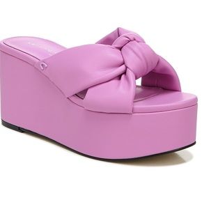 Grady Platform wedge sandals sz 7.5 🌸